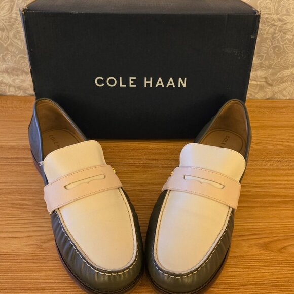 New In Box!! Cole Haan Two-Tone Green/White Loafers with Pink Women Size 11 - Picture 1 of 8